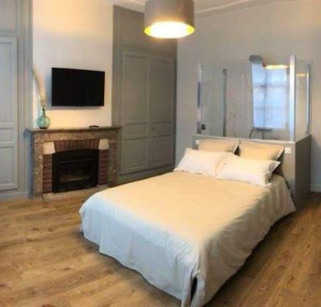 Les chambres Berguoises Chambre Rez-de-chaussée au coeur de Bergues Exterior foto